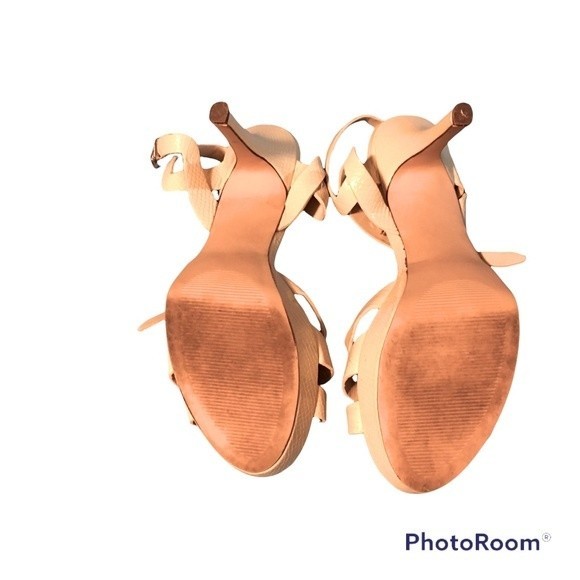 Cato Platform Heels - Picture 5 of 7